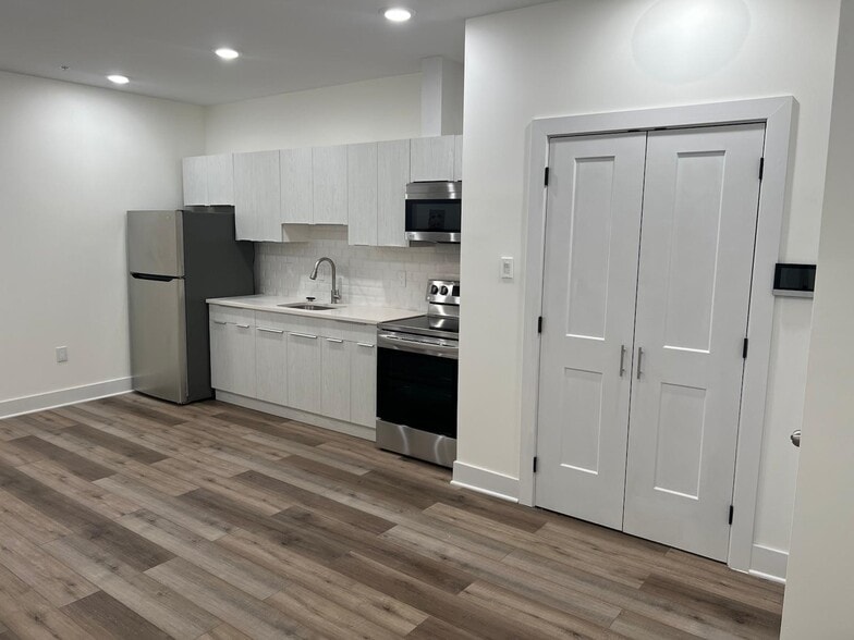 More Photos Of 4146-4148 Parkside Ave, Philadelphia Apartments For Sale