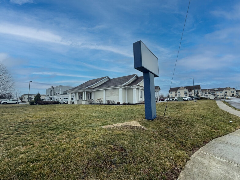 More Photos Of 445 W Main St, Branford Office For Lease