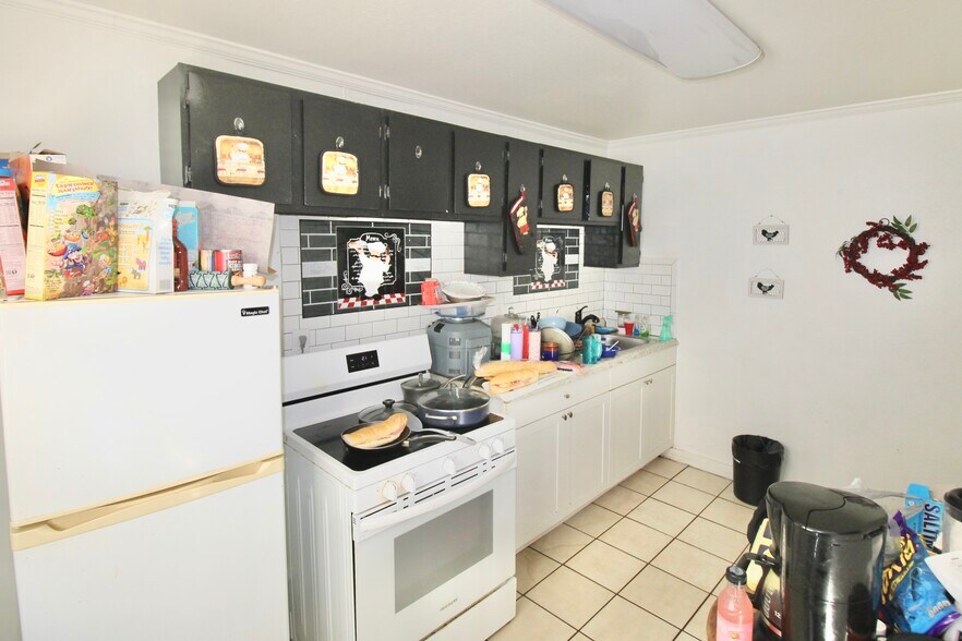 More Photos Of 610 Dundee Rd, Dundee Storefront Retail Residential For Sale