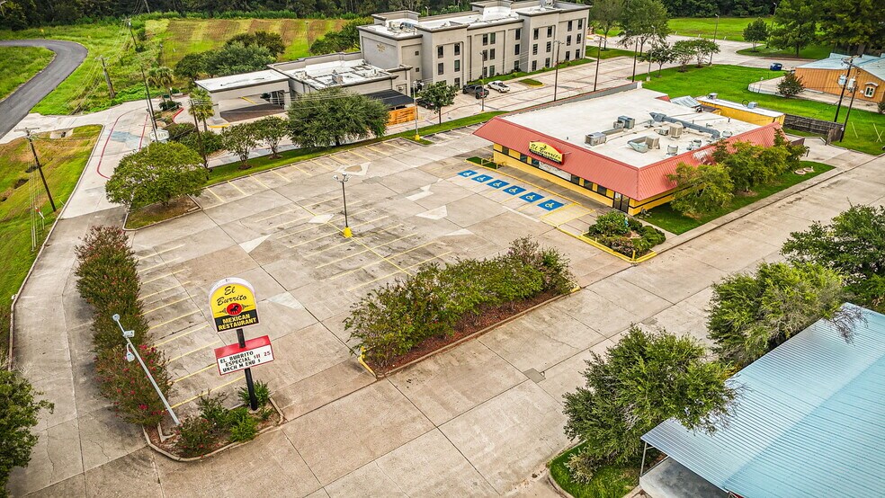 More Photos Of 100 Southpoint Loop, Livingston Restaurant For Sale