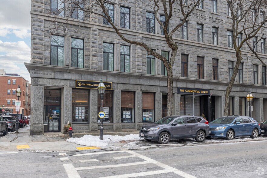 More Photos Of 142 Commercial St, Boston Apartments For Lease