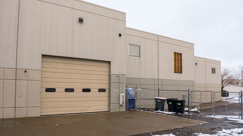 More Photos Of 1797 Boxelder St, Louisville Manufacturing For Lease