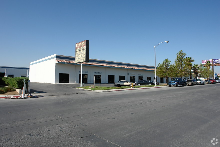 More Photos Of 3535 W Harmon Ave, Las Vegas Light Distribution For Lease