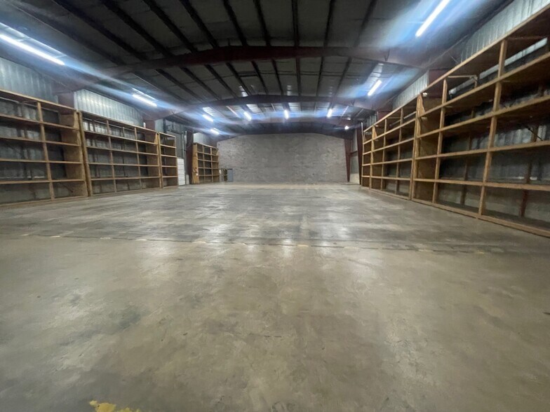 More Photos Of 2325 Sinton Rd, Colorado Springs Warehouse For Lease