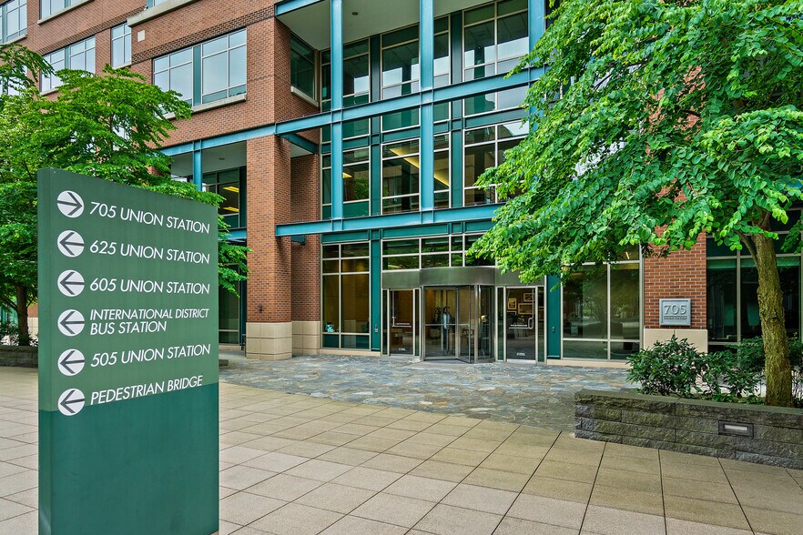 More Photos Of 705 5th Ave S, Seattle Office For Lease