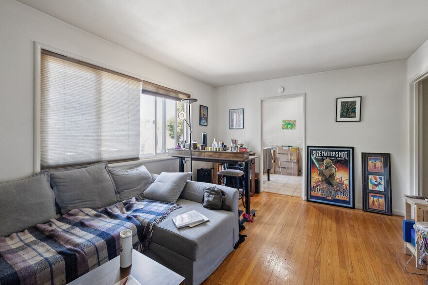 More Photos Of 1140 El Camino Real, Burlingame Apartments For Sale