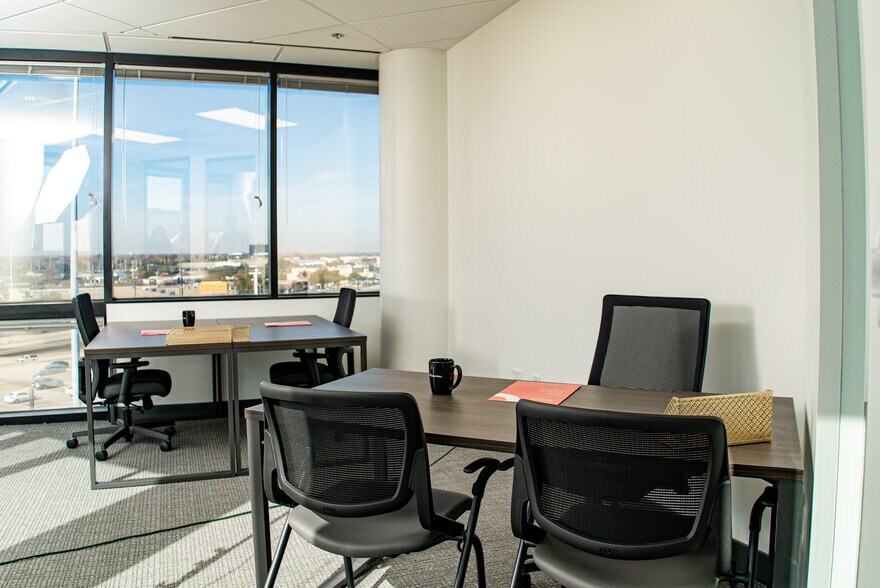 More Photos Of 500 N Central Expy, Plano Coworking Space