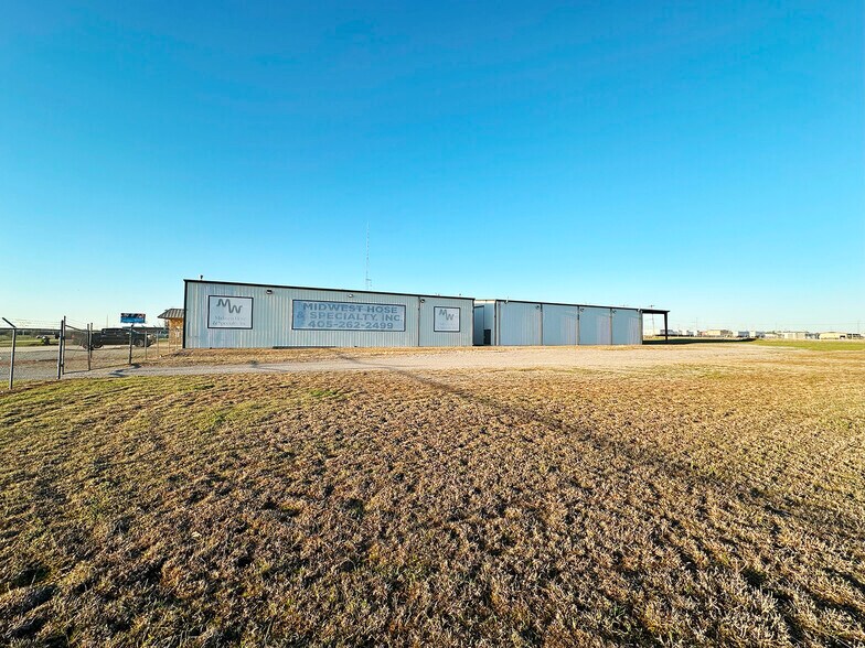 More Photos Of 3500 S Hwy 81, El Reno Service For Lease