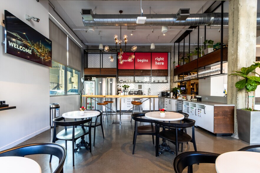 More Photos Of 425-427 Brannan St, San Francisco Showroom For Lease