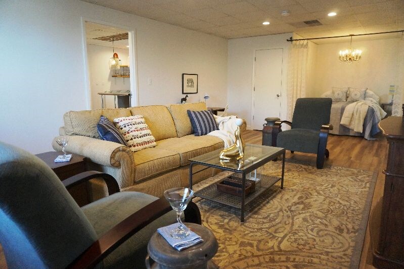 More Photos Of 108 S Main St, Madisonville Office Residential For Sale
