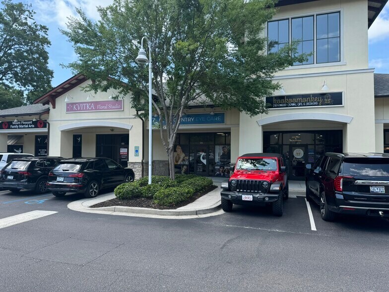 More Photos Of 1055 N Highway 41, Mount Pleasant Unknown For Lease