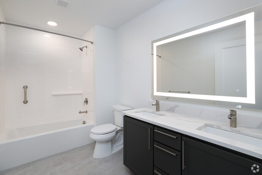 More Photos Of 128 Maple St, Danvers Apartments For Lease