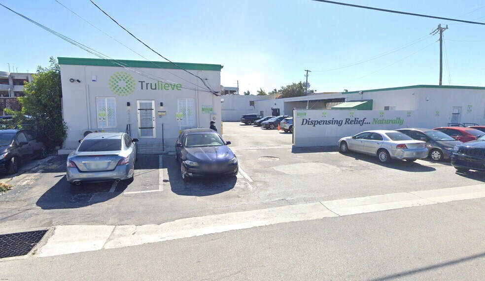 Primary Photo Of 4020 NW 26th St, Miami Freestanding For Sale