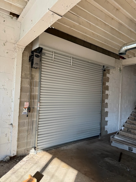 More Photos Of 292 E Smith St, Woodbridge Warehouse For Sale