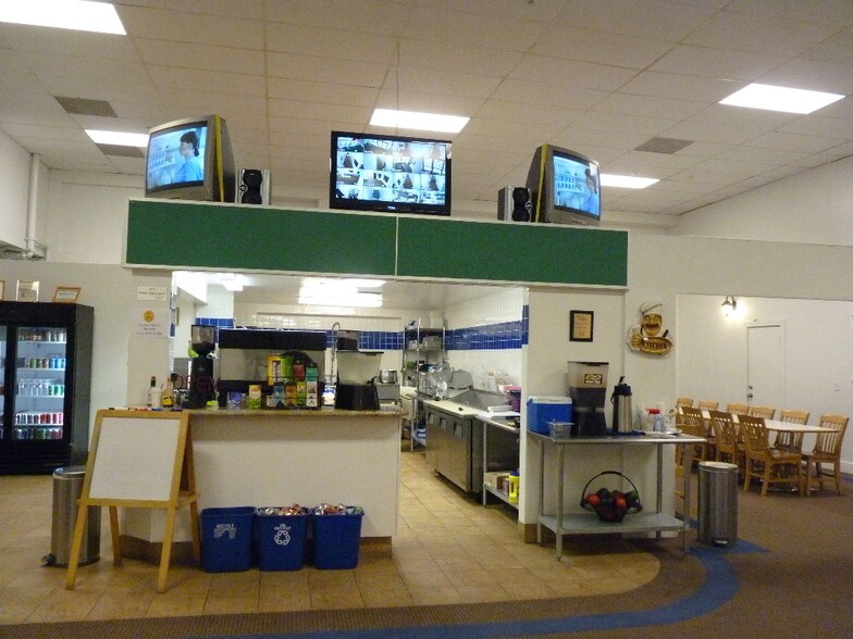 More Photos Of 301 Georgia St, Vallejo Office Residential For Lease