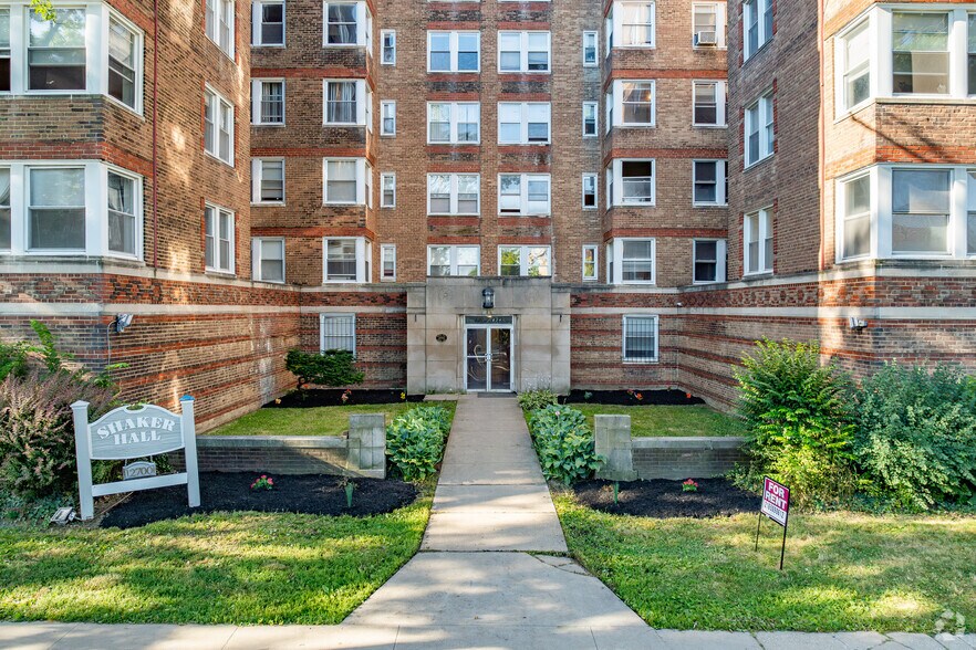 More Photos Of 12700 Shaker Blvd, Cleveland Apartments For Sale