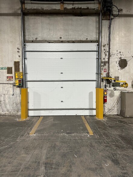 More Photos Of 5 Pruyn's Island Dr, Glens Falls Unknown For Lease