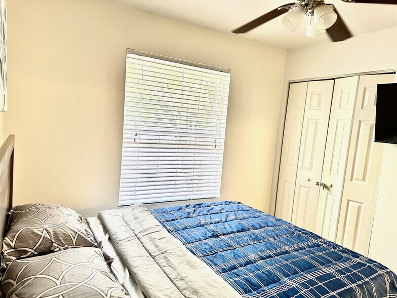 More Photos Of 1660 Kay Ave, Tallahassee Apartments For Sale