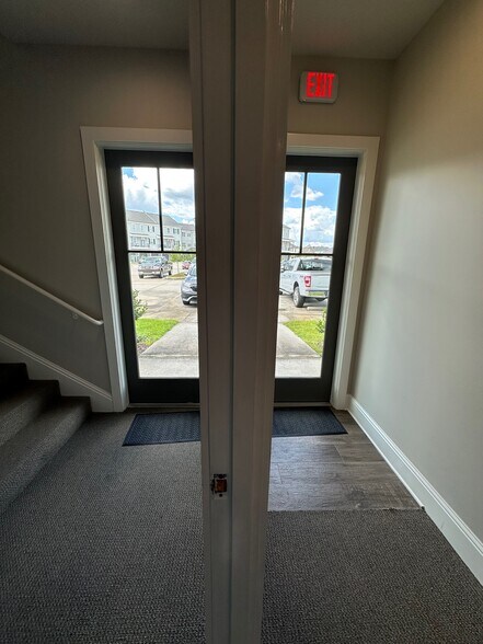 More Photos Of 137 Terra Bella Blvd, Covington Medical For Sale