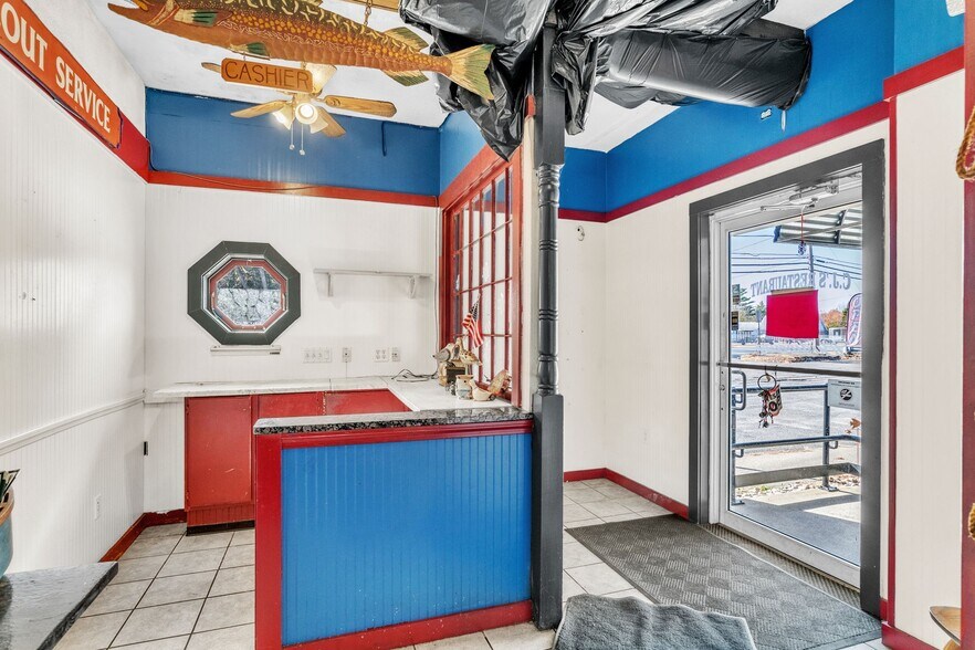 More Photos Of 371 Boston West Rt, Monson Specialty For Sale