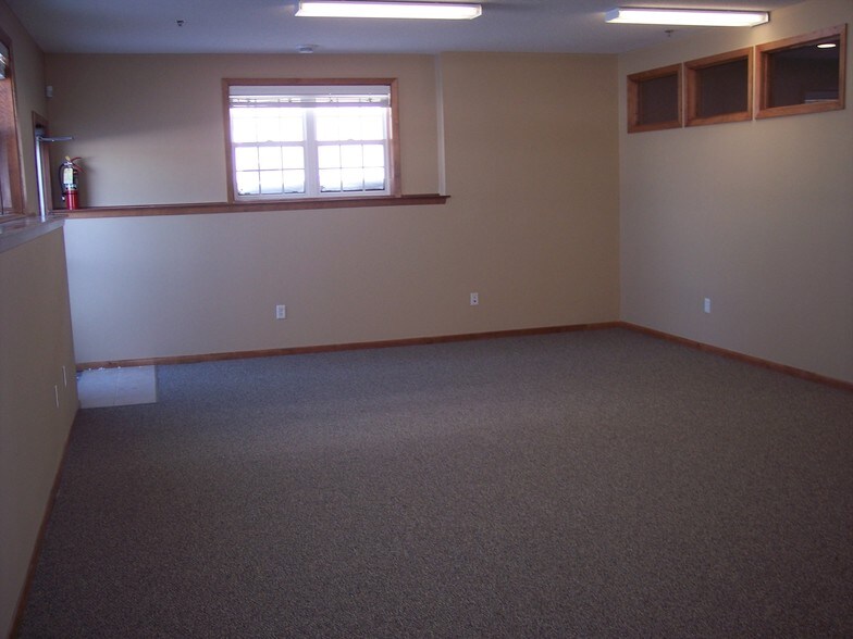 More Photos Of 2167 Northdale Blvd NW, Coon Rapids Office For Sale