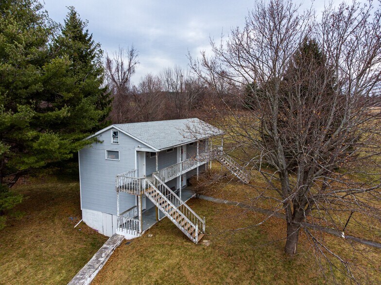 More Photos Of 203 County Route 405, Greenville Hotel For Sale