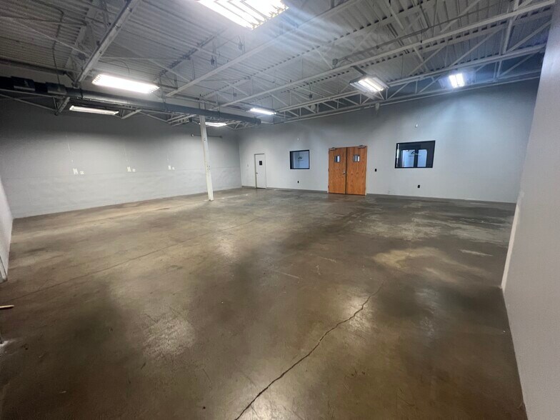 More Photos Of 740 Driving Park Ave, Rochester Light Manufacturing For Lease