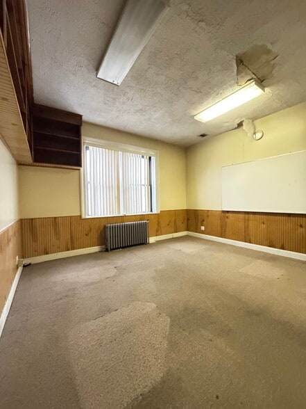 More Photos Of 4912 Bergenline Ave, West New York Health Club For Lease