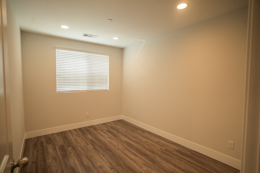 More Photos Of 3672 Percy St, Los Angeles Apartments For Sale