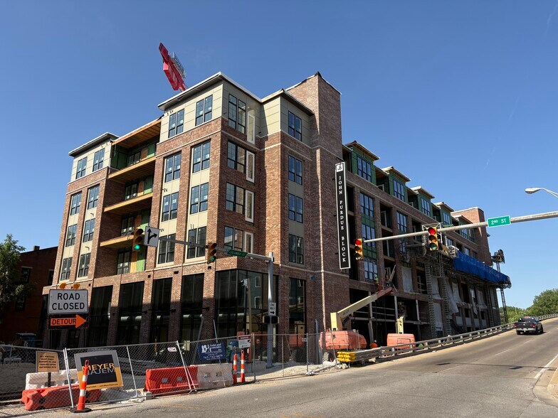 More Photos Of 48 N 2nd St, Lafayette Apartments For Lease