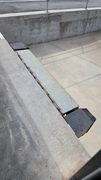 More Photos Of 3663 Southland Dr, Flowery Branch Warehouse For Sale