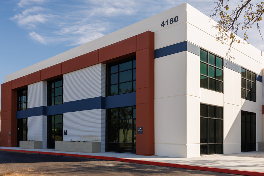 Primary Photo Of 4180 Guardian St, Simi Valley Warehouse For Lease