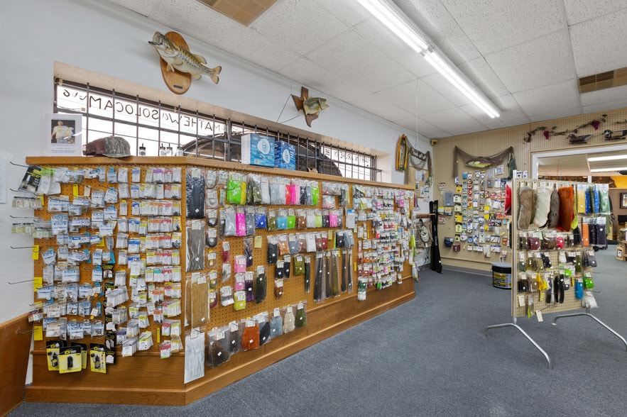 More Photos Of 5500 Franklin Ave, Waco Freestanding For Sale