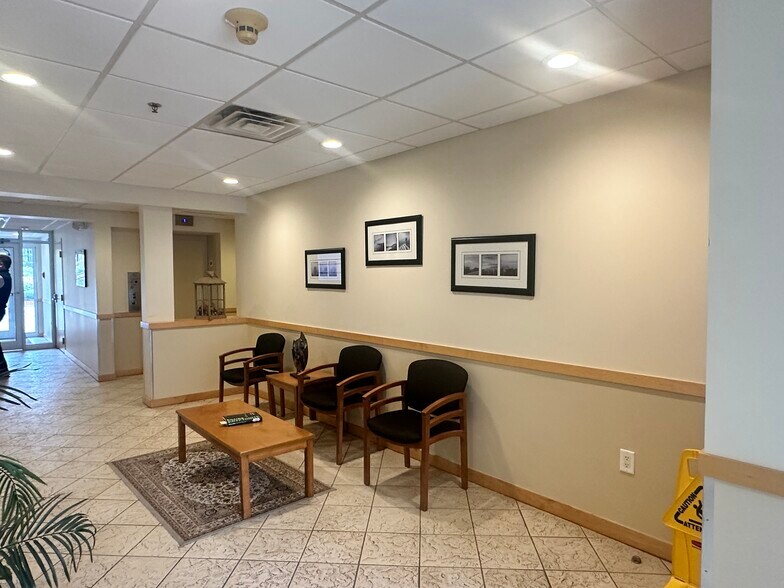 More Photos Of 1565 Main St, Tewksbury Medical For Sale