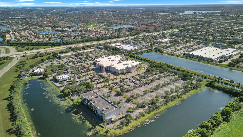 More Photos Of 15601 Sheridan St, Davie Unknown For Lease