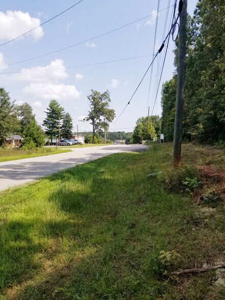 Primary Photo Of 4885 Hog Mountain Rd, Flowery Branch Land For Sale