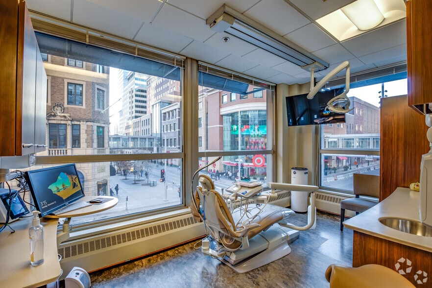 More Photos Of 825 Nicollet Mall, Minneapolis Office For Lease