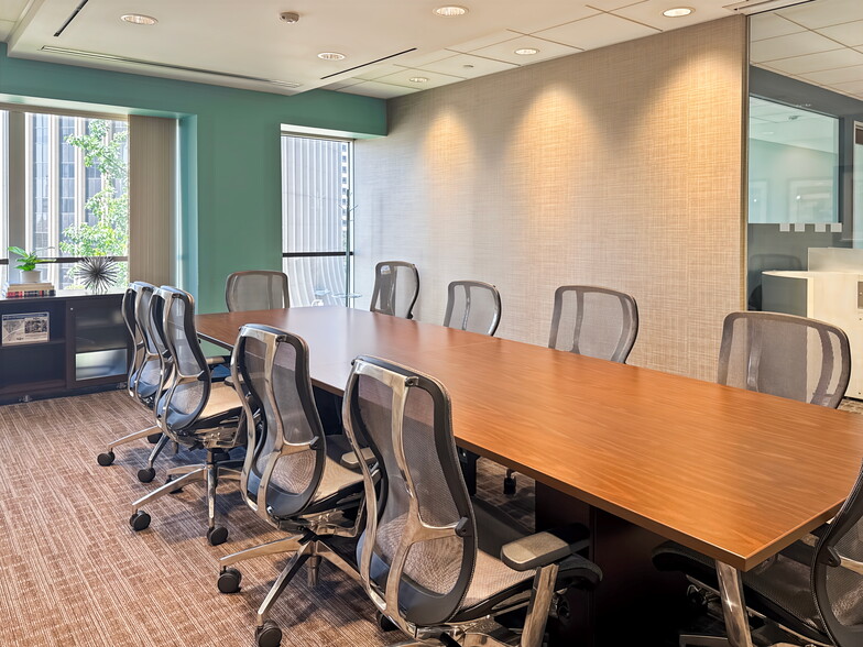 More Photos Of 2029 Century Park E, Los Angeles Coworking Space