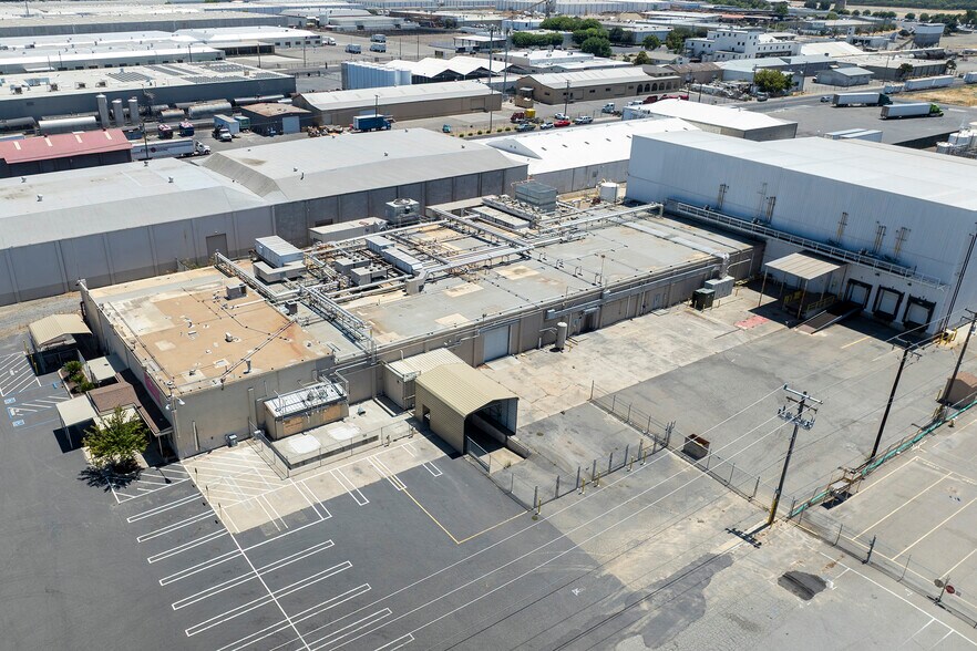 More Photos Of 2068 Lapham Dr, Modesto Food Processing For Lease