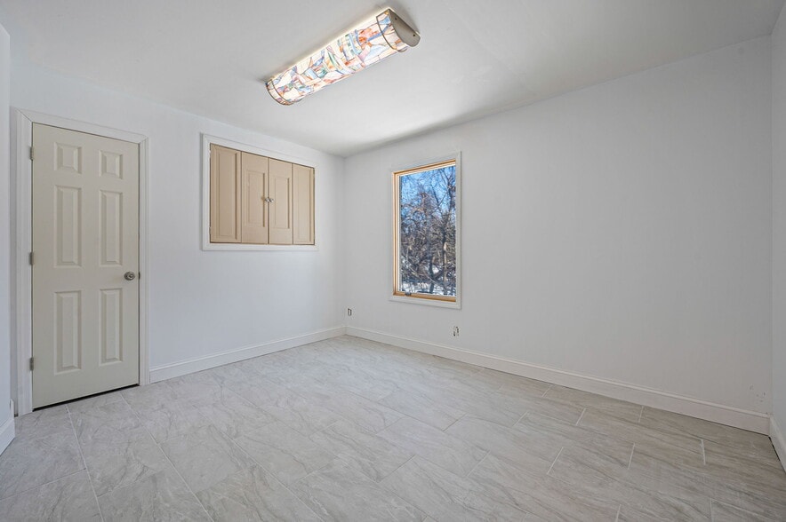 More Photos Of 4515 Nesconset Hwy, Port Jefferson Station Freestanding For Sale