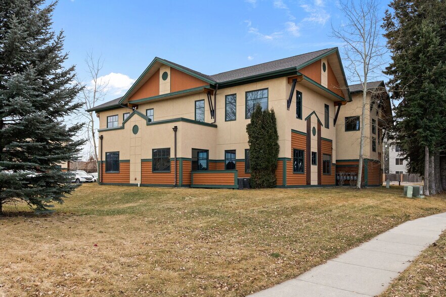 More Photos Of 1940 W Dickerson St, Bozeman Office For Sale