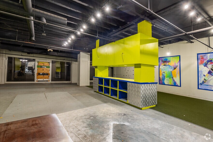 More Photos Of 505 Jefferson Ave, Toledo Multifamily For Sale