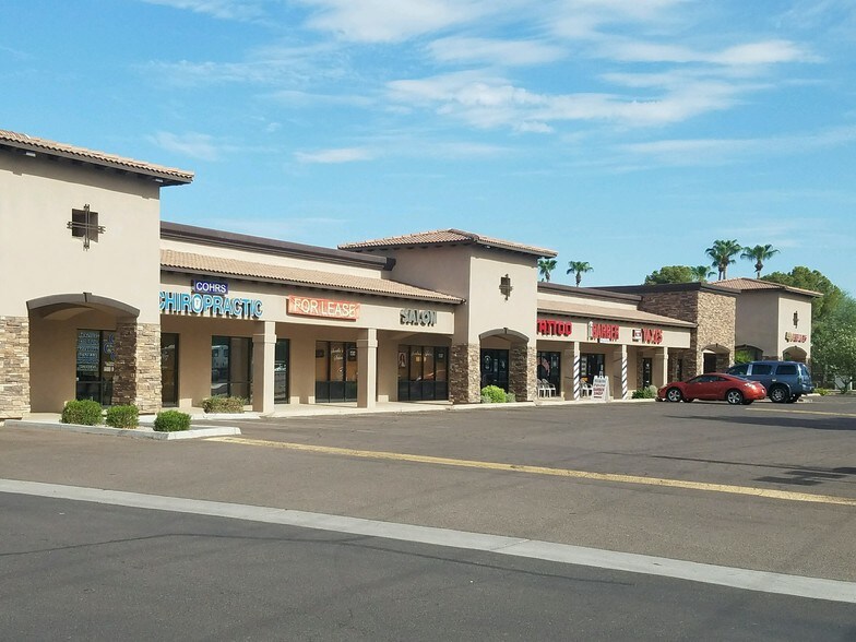 More Photos Of 590 N Alma School Rd, Chandler General Retail For Sale