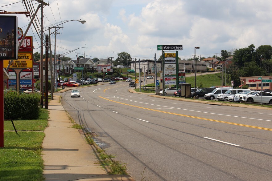 More Photos Of 2119 Sunset Blvd, Steubenville Land For Sale
