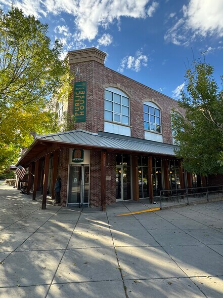 More Photos Of 1099 Capitol St, Eagle Office For Sale