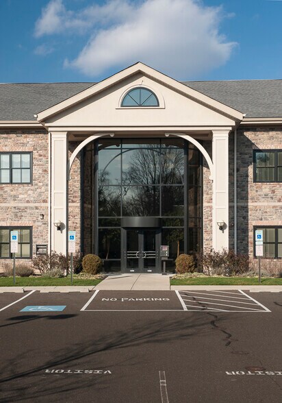 More Photos Of 1980 S Easton Rd, Doylestown Office For Lease