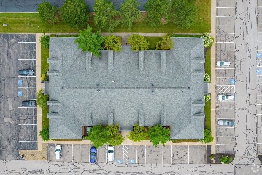 More Photos Of 4645 Richmond Rd, Warrensville Heights Office For Sale