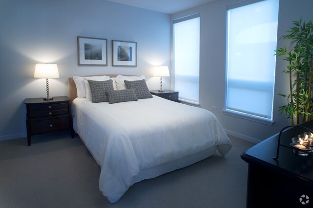 More Photos Of 1720 Central St, Evanston Apartments For Lease