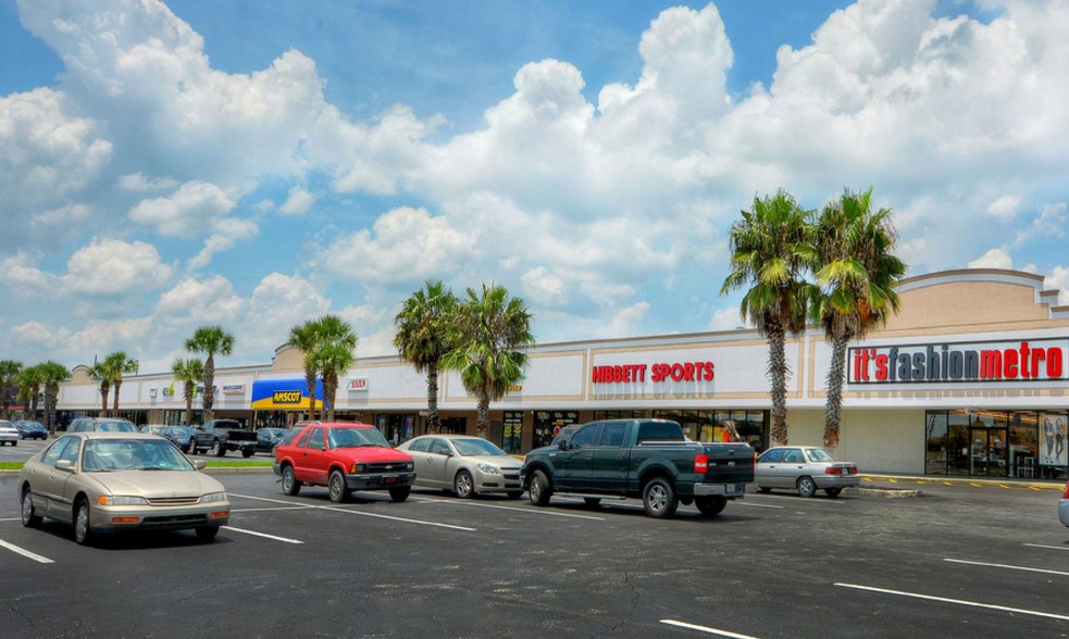 Primary Photo Of 330 E Van Fleet Dr, Bartow General Retail For Lease