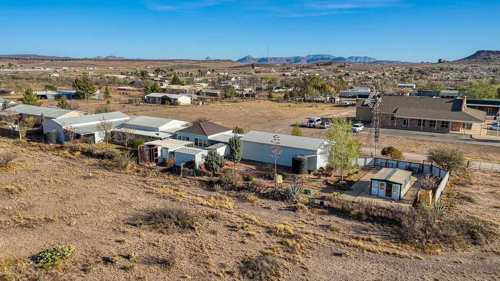 More Photos Of 301 E Calvary Rd, Fort Davis Specialty For Sale